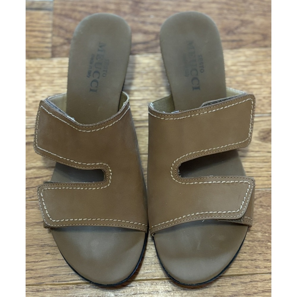 Sesto Meucci Brown Suede Sandal Pump Made In Italy 8 1/2 N 8.5 Floral Bottom